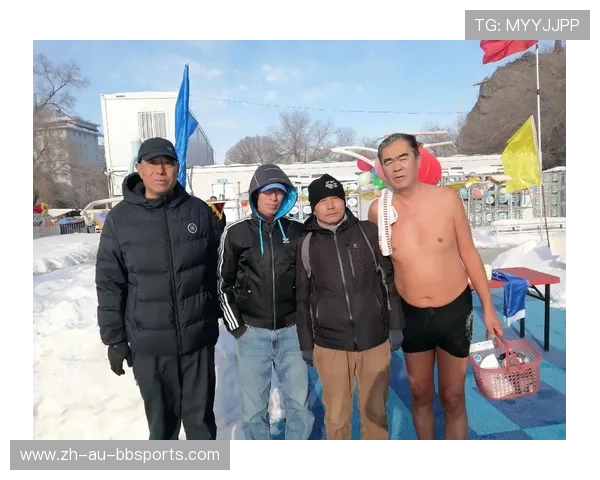 绍兴冬泳美女：绍兴冬泳活动中的美女参与者与故事